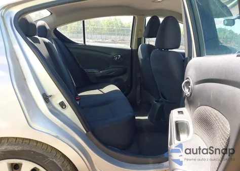 2013 Nissan Versa 1.6 Sv z USA, uszkodzony, nr VIN 3N1CN7AP2DL885493